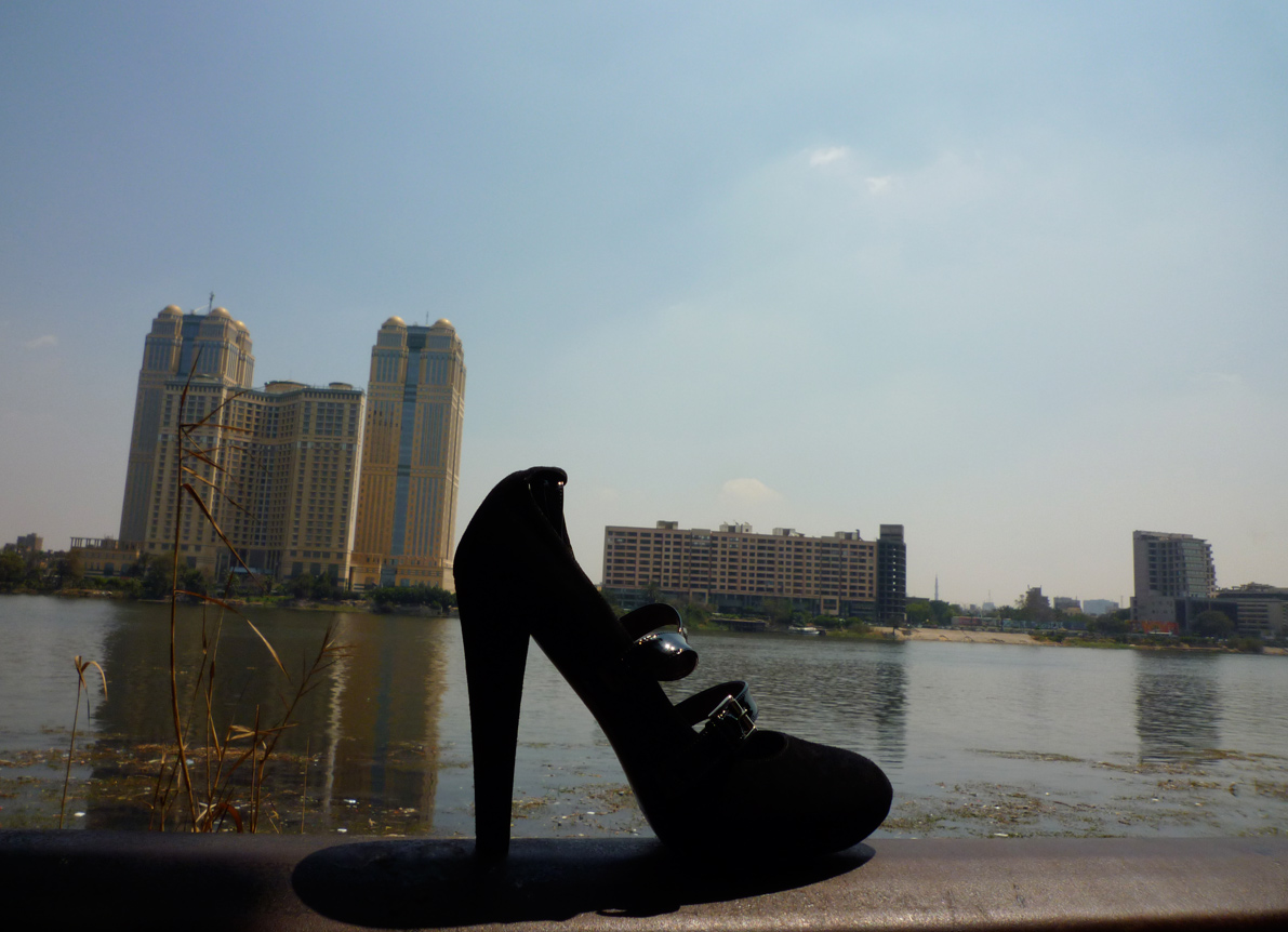Heel walk